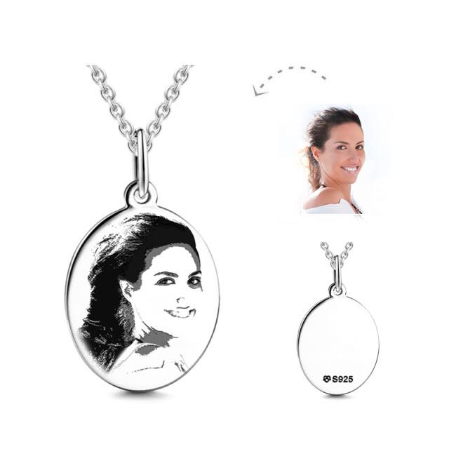 Engraved circle pendant picture necklace shadow carving