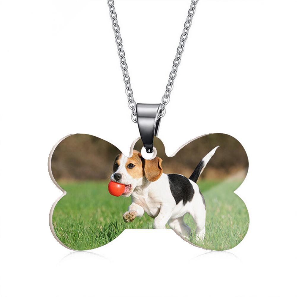 Dog bone necklace personalized with pet picture