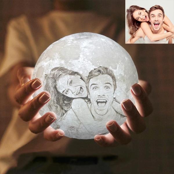 3D printed Moon Lamp with Photo