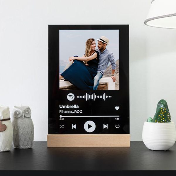 spotify glass plaque with stand